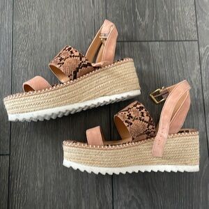 Crown Vintage Espadrille Wedges/Platform Sandals - Snakeskin/Neutral Straps